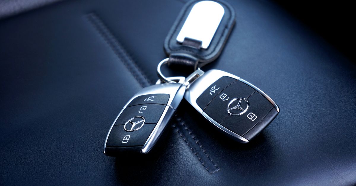 Toyota car key fob — White Plains Rd Locksmith