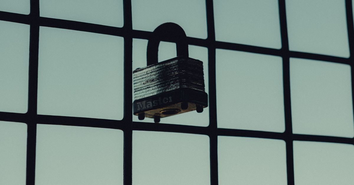 home security lock door — White Plains Rd Locksmith