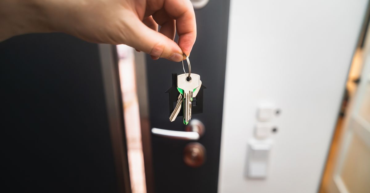 locksmith shop keys — White Plains Rd Locksmith