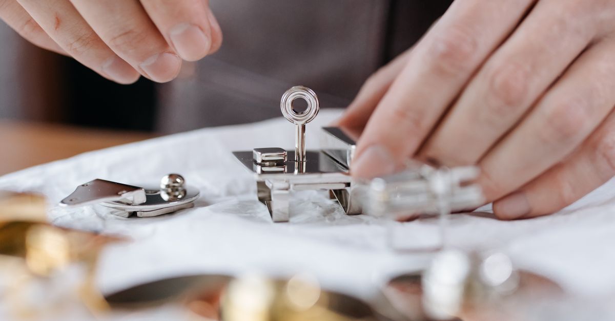 key maker professional — White Plains Rd Locksmith